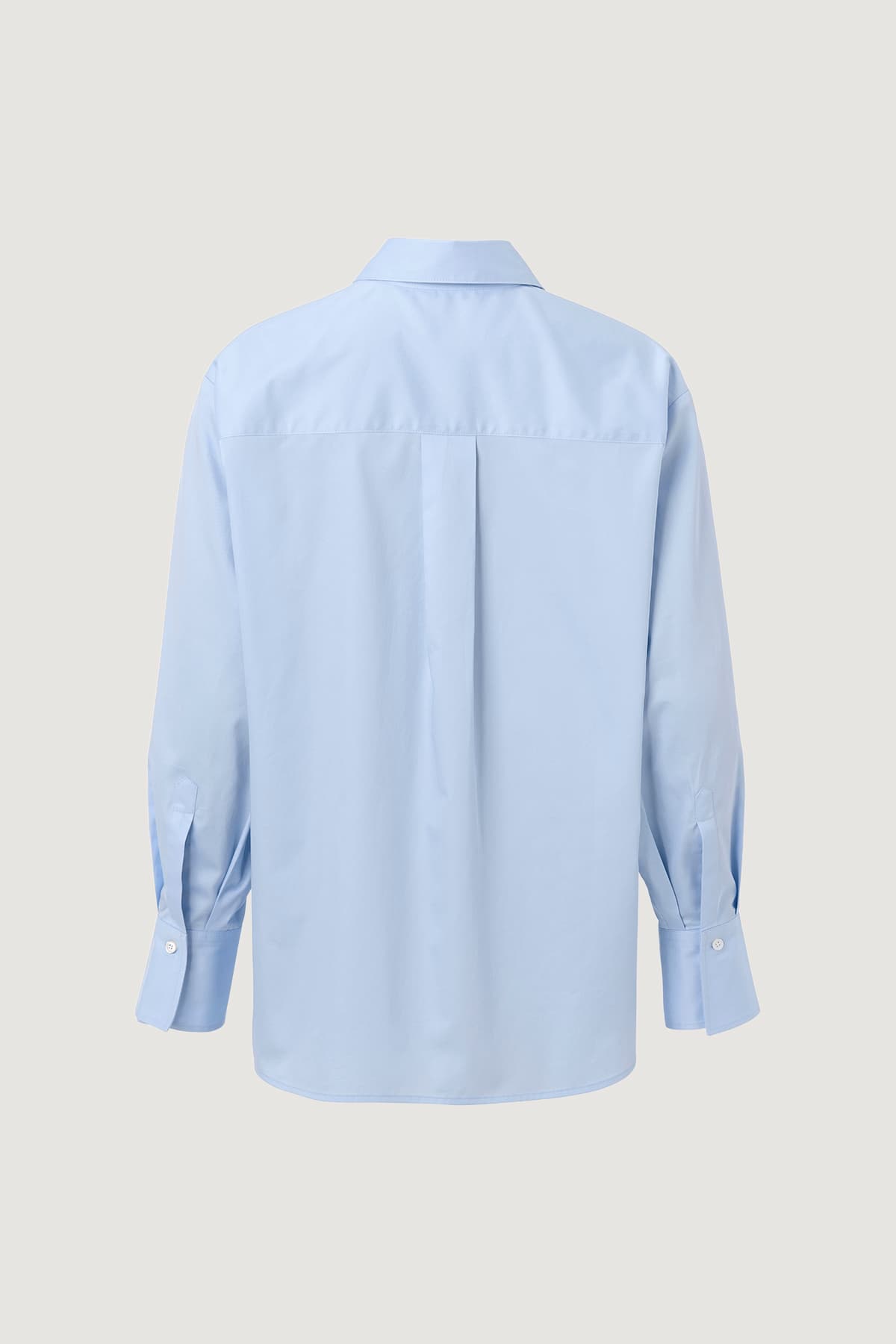 https://a.storyblok.com/f/199965/1200x1800/17308b353b/oversized_shirt_light-blue_back.jpg